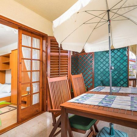 Villa Nada In Fazana - Near The Beach Kültér fotó